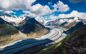 Lire la suite à propos de l’article Road trip en Suisse : Découvrez les plus beaux paysages alpins